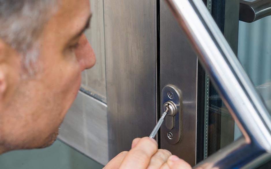 serrurier serrurerie metal maintenance Levallois-Perret